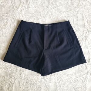 High-Rise Tailored Shorts - a new day Size 10 Black